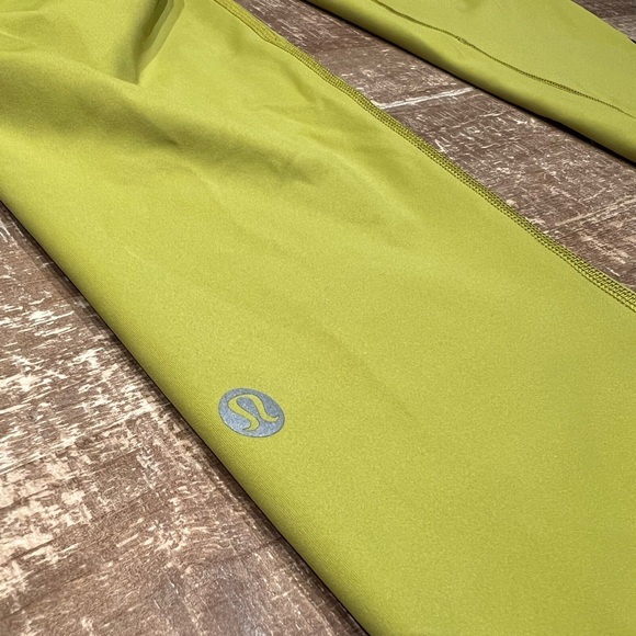 Lululemon Fast and Free Crop II 19"
*Nulux - Picture 11 of 15